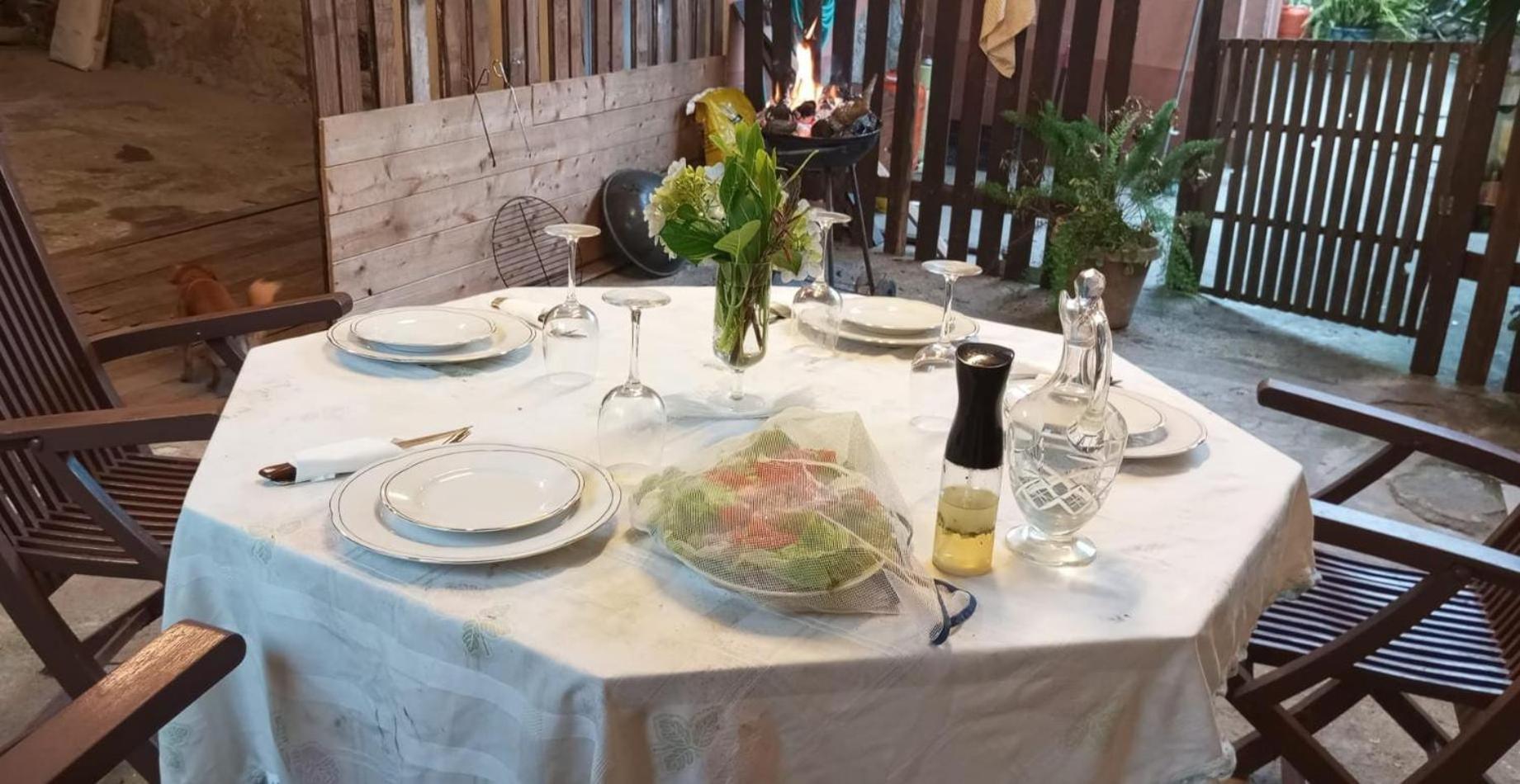 Cama Matrimonial En A Armenteira *